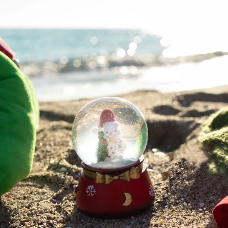 Christmas Snow Globe Santa Claus Luminous Resin Ornament Decorative Glass Ball Festive Home Decor Holiday Gift Luminous Figure Snowball