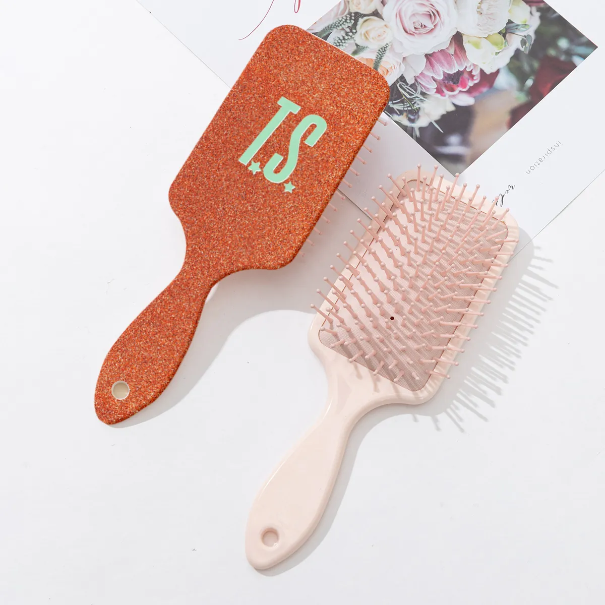 Fashion Taylor Inspired Hairbrush Orange Pink TS Star Print Paddle Brush Scalp Massage Detangling Professional Styling Comb Hair Tools