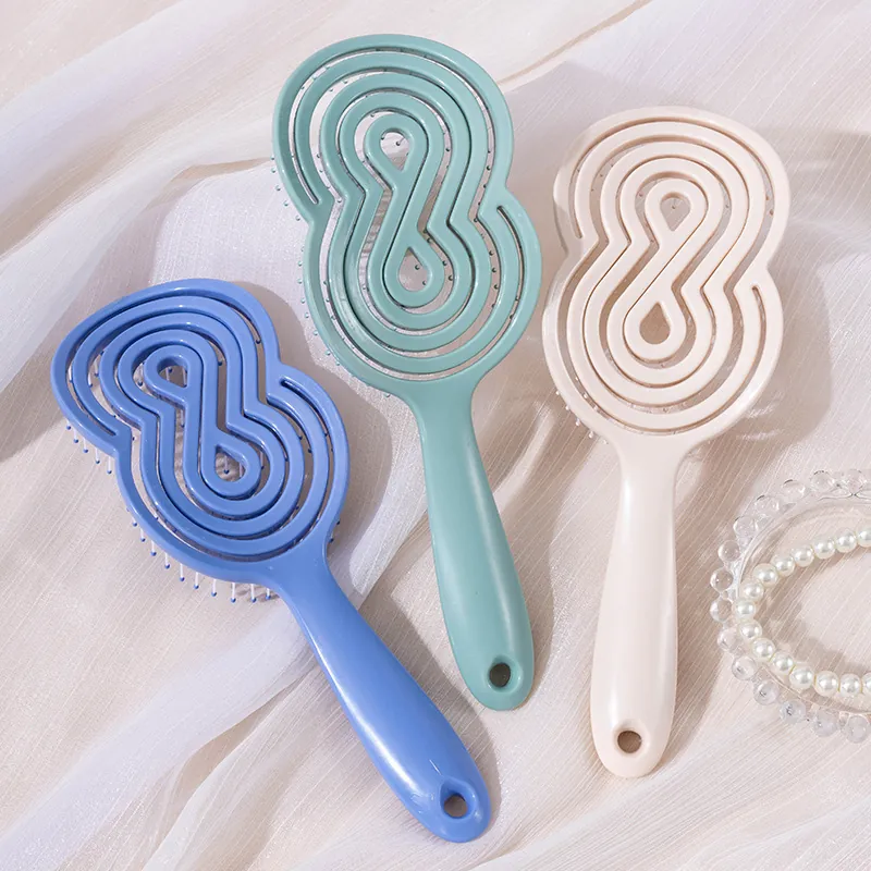Brosse à Cheveux de Massage Creuse Professionnelle Peigne Démêlant pour le Soin du Cuir Chevelu Outil de Coiffure en Plastique PP pour Hommes et Femmes