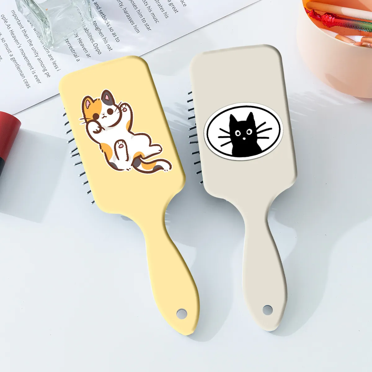 Peigne à Coussin d'Air Imprimé Chat de Dessin Animé Mignon pour Massage du Cuir Chevelu et Cheveux Lisses Outil de Beauté Professionnel
