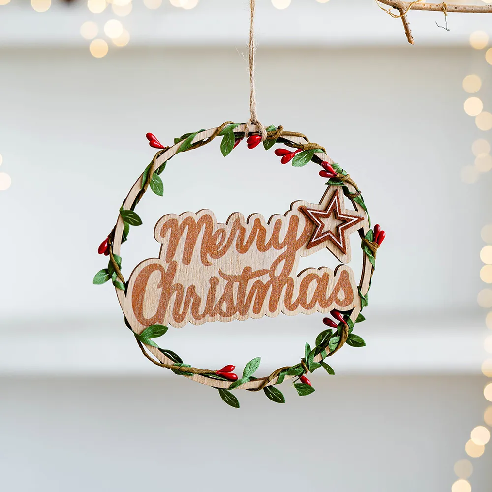 Christmas Wooden Wreath Door Hanging Sign With Artificial Green Leaves Red Berries Merry Christmas Welcome Letter Plate Nordic Home Decoration