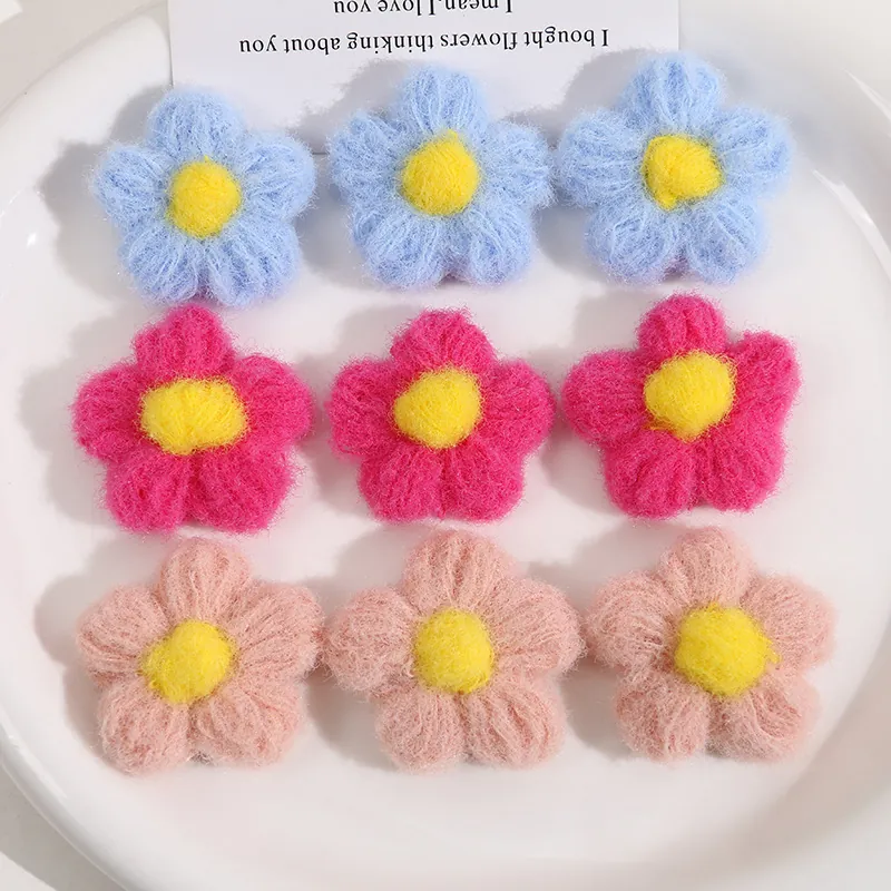 Handmade Crochet Plush Yarn Puff Flower DIY Accessories For Hair Clips Brooches Clothing Decoration Knit Flower Patch