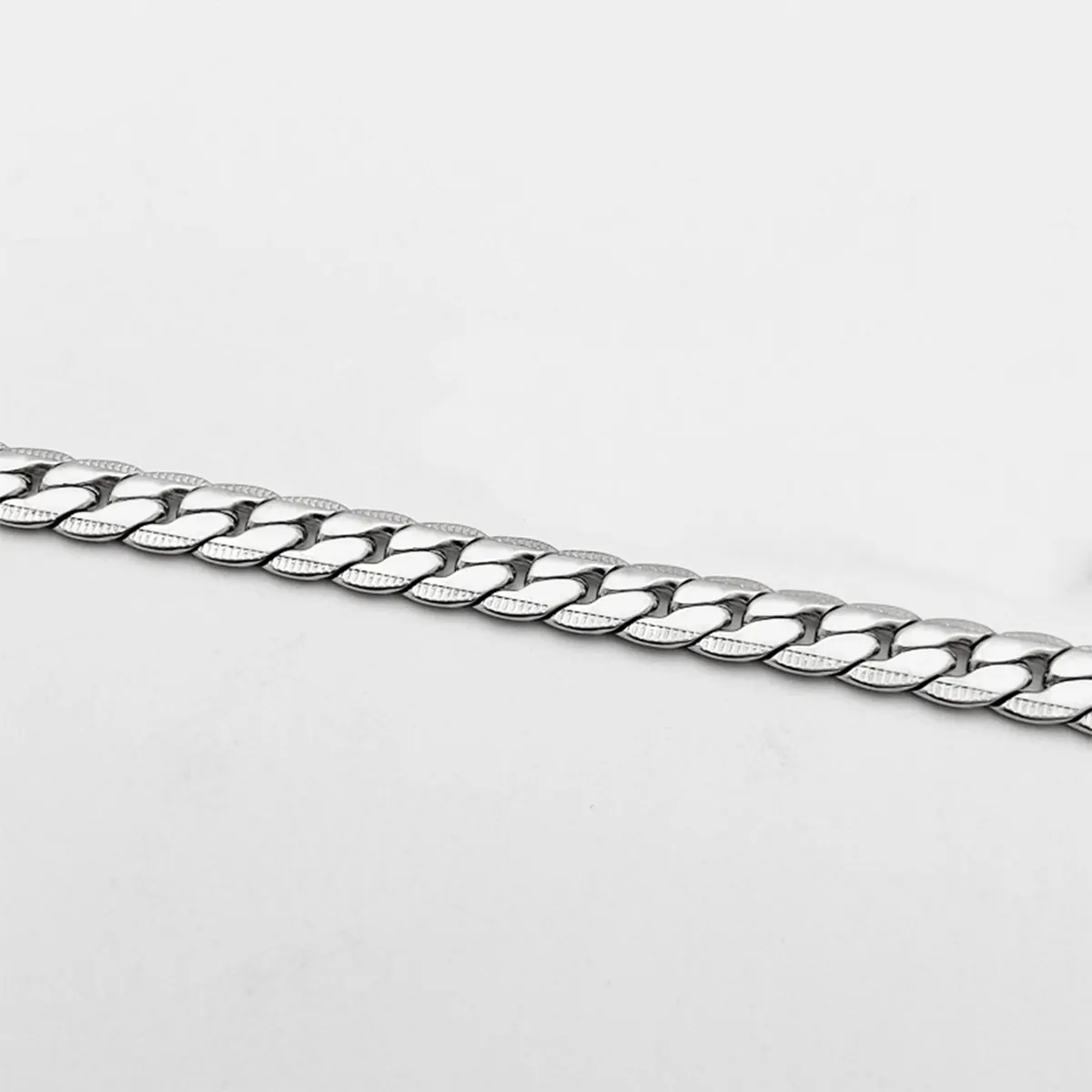 Collana da Uomo Minimalista in Acciaio Inossidabile a Catena Gourmette Oro Argento Goffrata Cuban Link Catena per Gioielli da Uomo