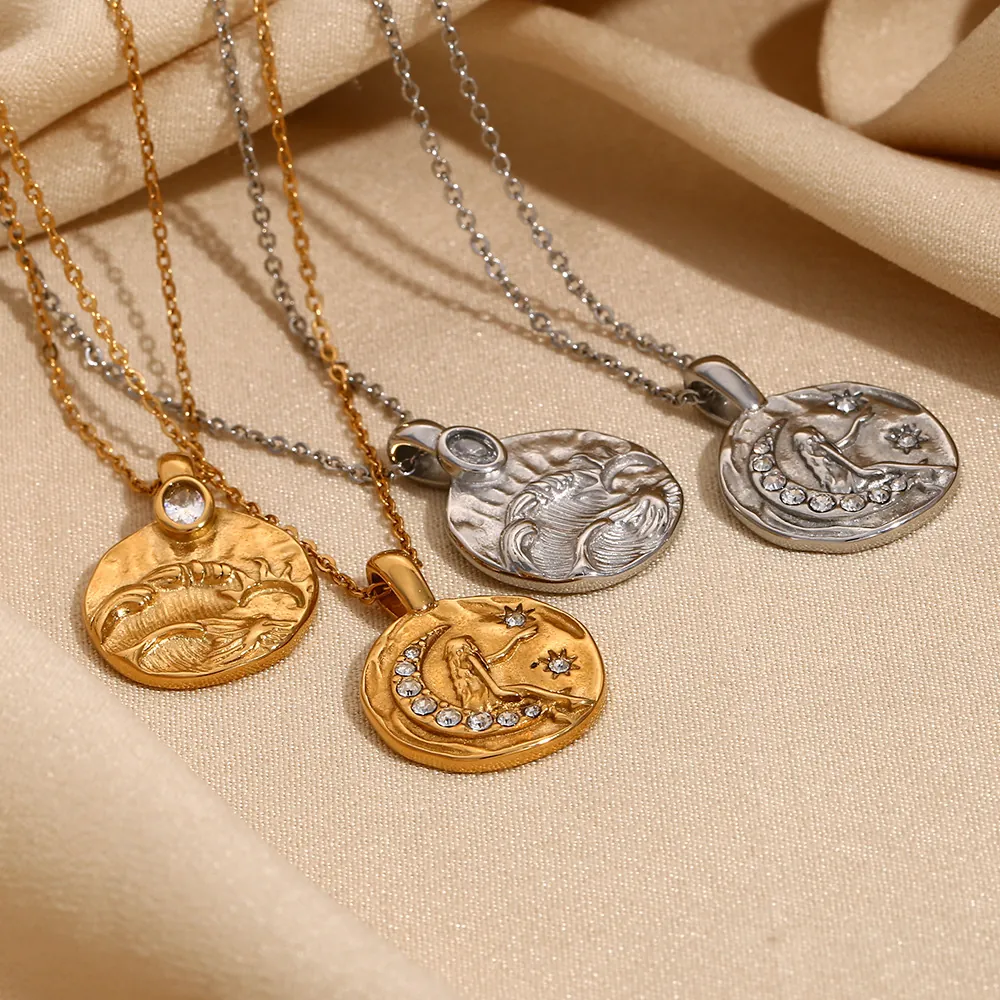 Collier Pendentif Pièce Ronde Relief Soleil Lune Fée Acier Inoxydable Plaqué Or 18K Strass Bijoux Pour Femmes