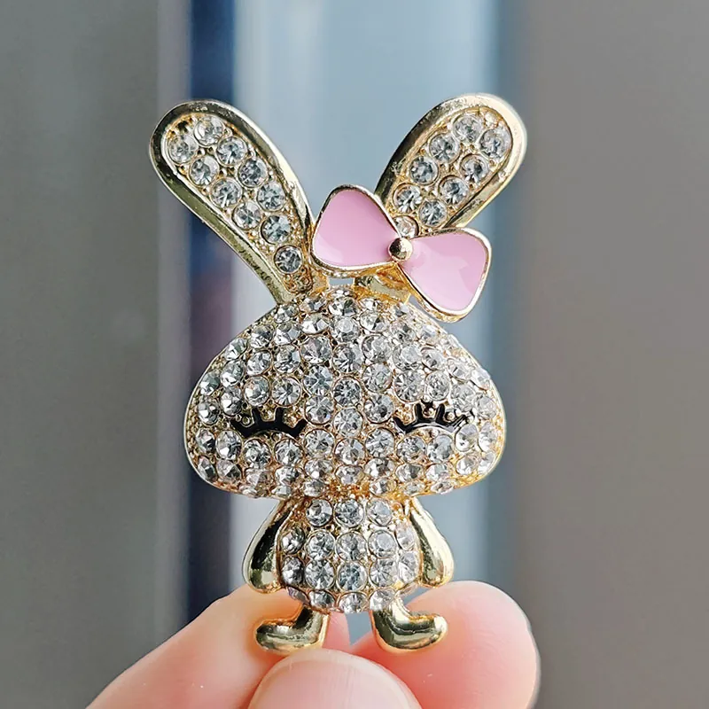 Japanese Style Rabbit Brooch For Women Alloy Rhinestone Enamel Animal Pin Jewelry With Imitation Artificial Pearl Heart Star Pattern
