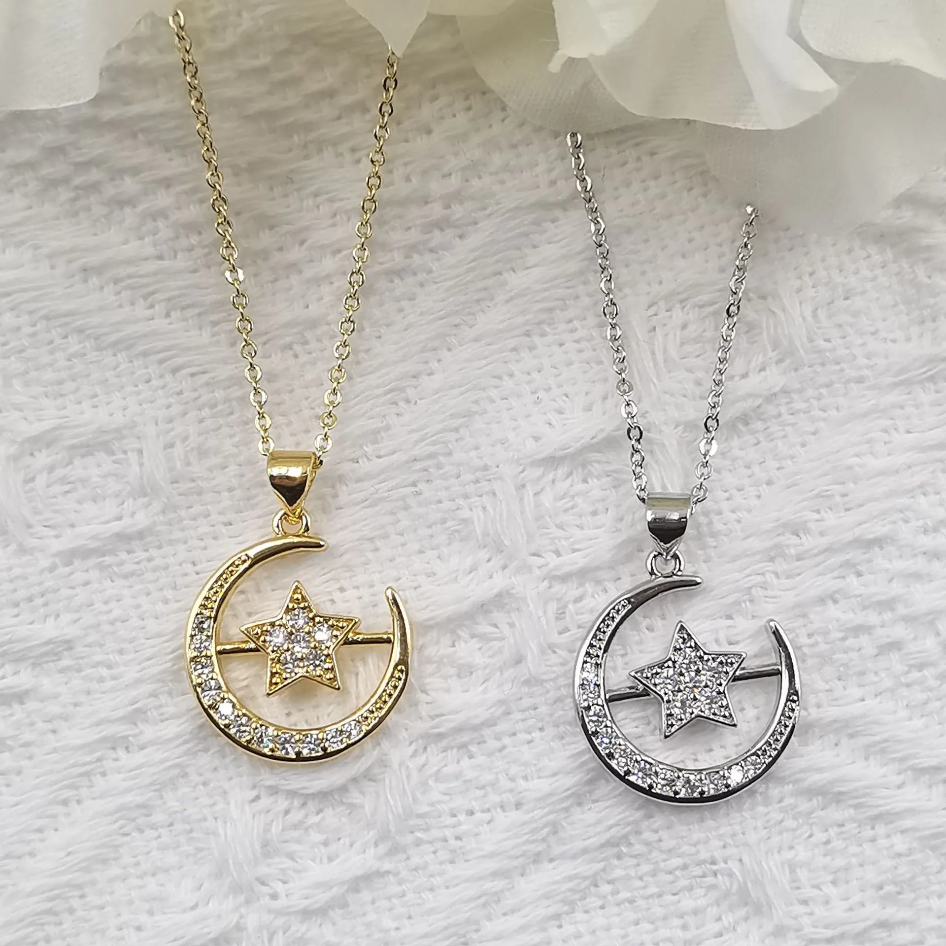 Moon Star Pendant Copper Zirconia Dainty Celestial Jewelry For Women Gold Silver Plated Elegant Fashion Accessory Gift