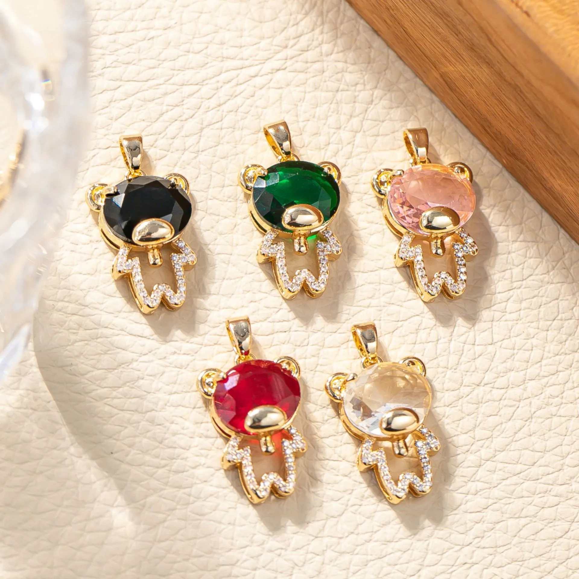 Collana con Ciondolo a Forma di Orso in Lega con Strass per Donne Ragazze Orsetto in Cristallo Artificiale Fai-da-te Accessori Gioielli