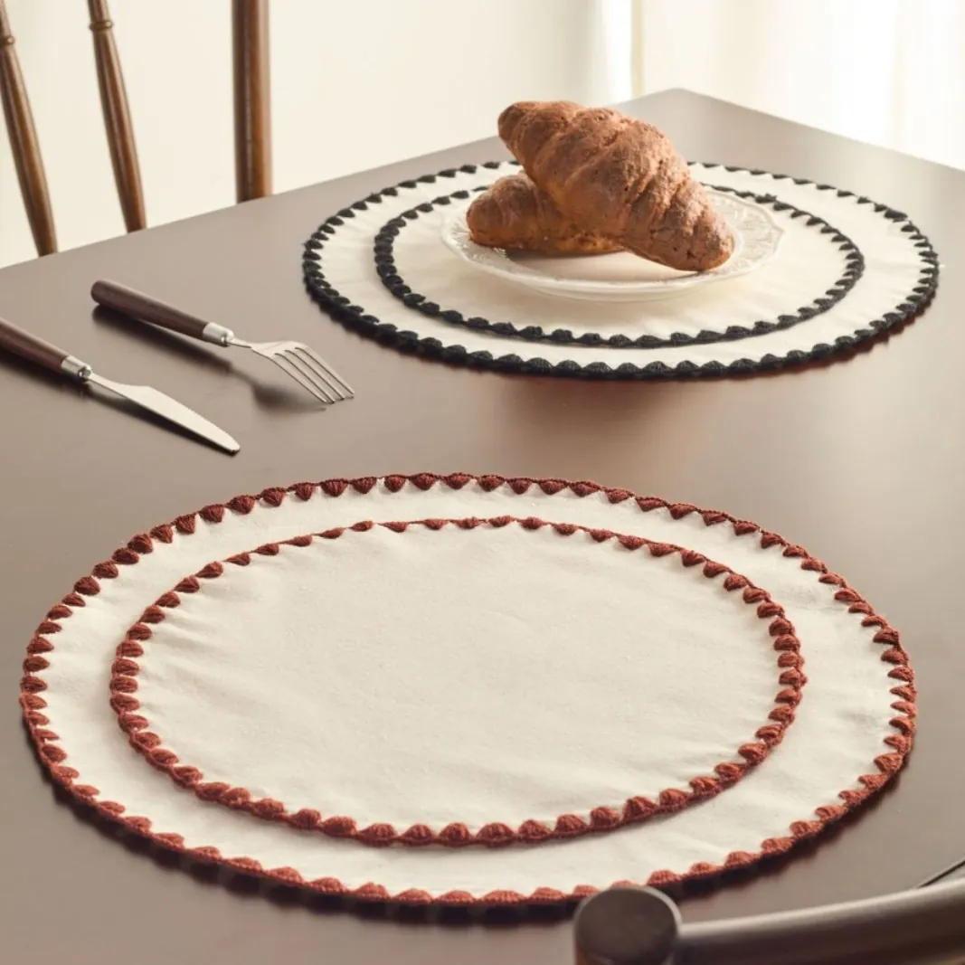 Modern Scalloped Edge Cotton Linen Placemat Heat Insulated Round Square Embroidered Table Mat For Dining Room Decoration
