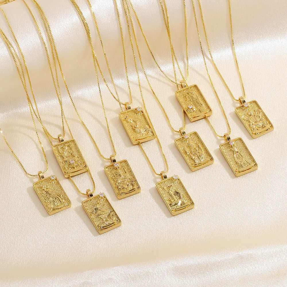 French Vintage Tarot Card Pendant Necklace Stainless Steel Gold Plated Sun Moon Relief Design Women Clavicle Chain Jewelry