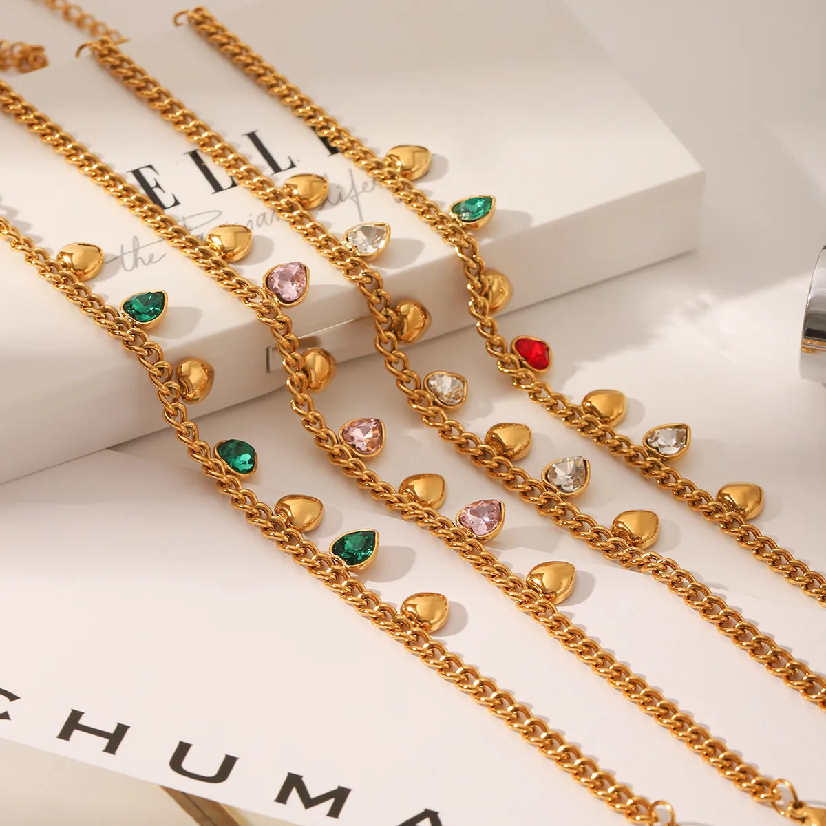 Juego de Joyas de Moda Personalizadas de Acero Inoxidable Chapado en Oro Con Pulsera y Collar de Borlas de Zirconia de Corazón
