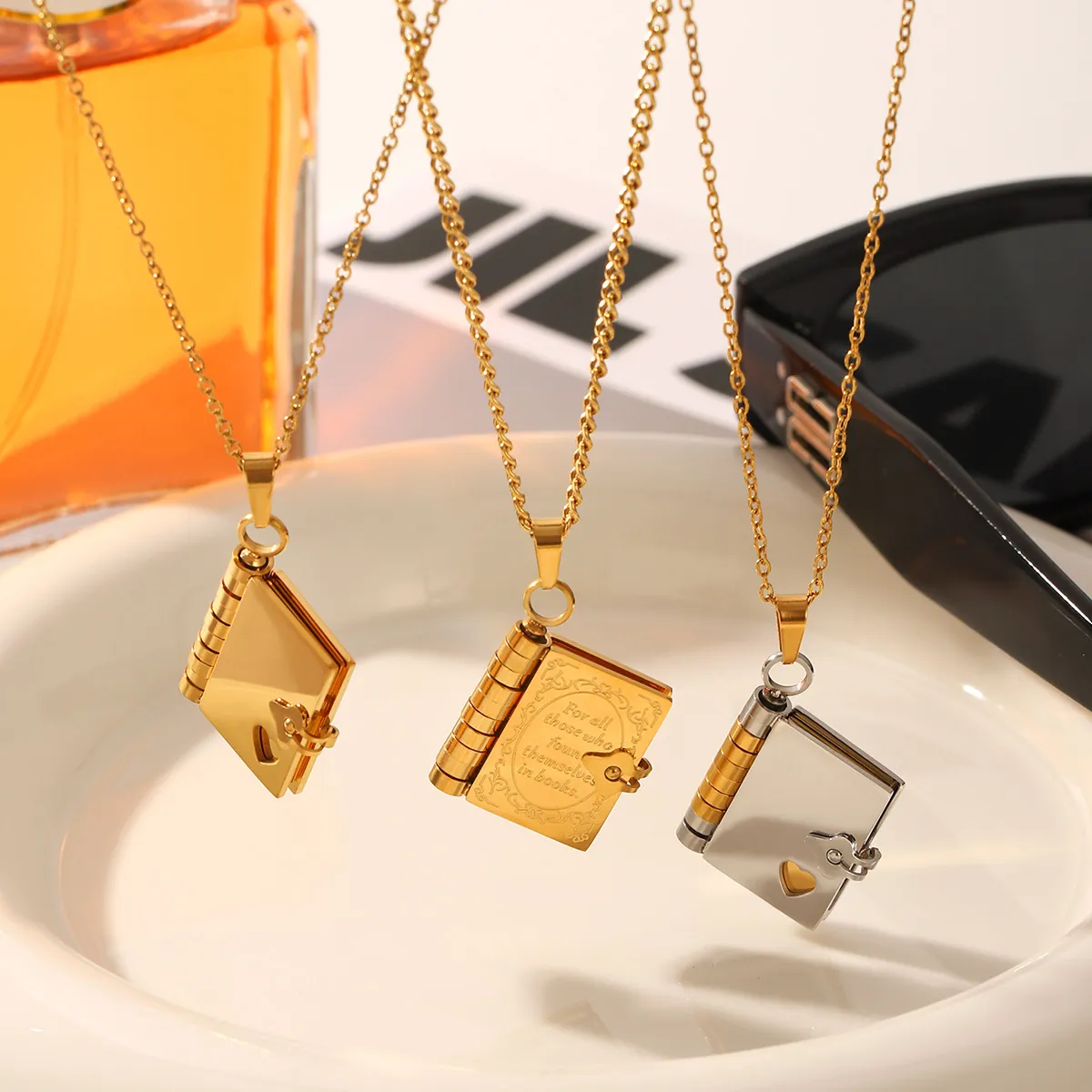 Stainless Steel Book Locket Star Butterfly Pendant Necklace For Women Men Gold Silver Plated Heart Fashion Jewelry Gift