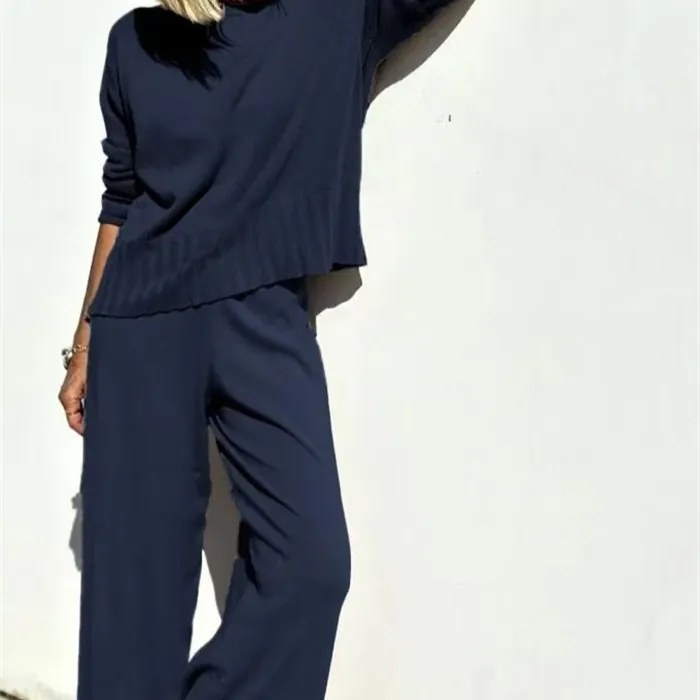 Women Casual Knit Two Piece Set Solid Color Long Sleeve Pullover Sweater And Wide Leg Pants Set Lazy Style Tracksuit