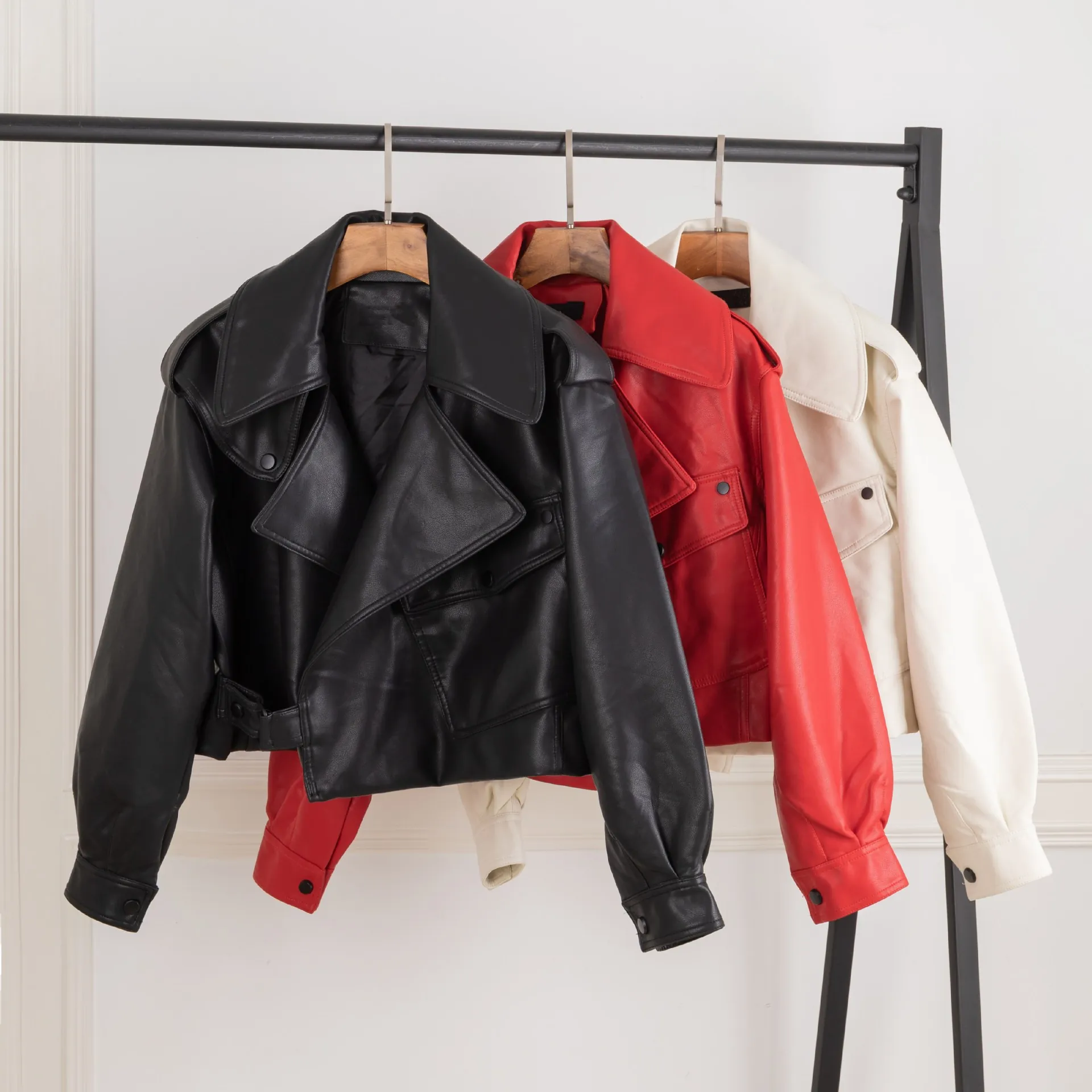 Women's Oversized Faux Leather Moto Jacket Lapel Collar Long Sleeve Short Coat With Belt Streetwear Style