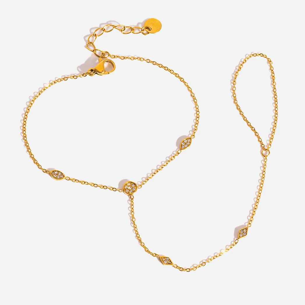 Bracelet Chaîne de Main Élégant en Acier Inoxydable Plaqué Or 18K Avec Strass en Forme de Goutte pour Femme Bracelet Relié à une Bague