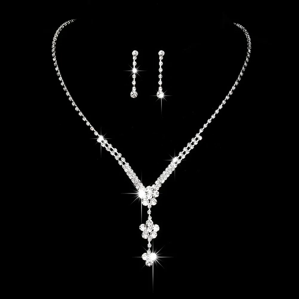 Elegante Conjunto de Joyas de Collar Pendientes y Pulsera de Aleación de Zirconia Plateada para Mujer Accesorios de Moda para Novia y Boda