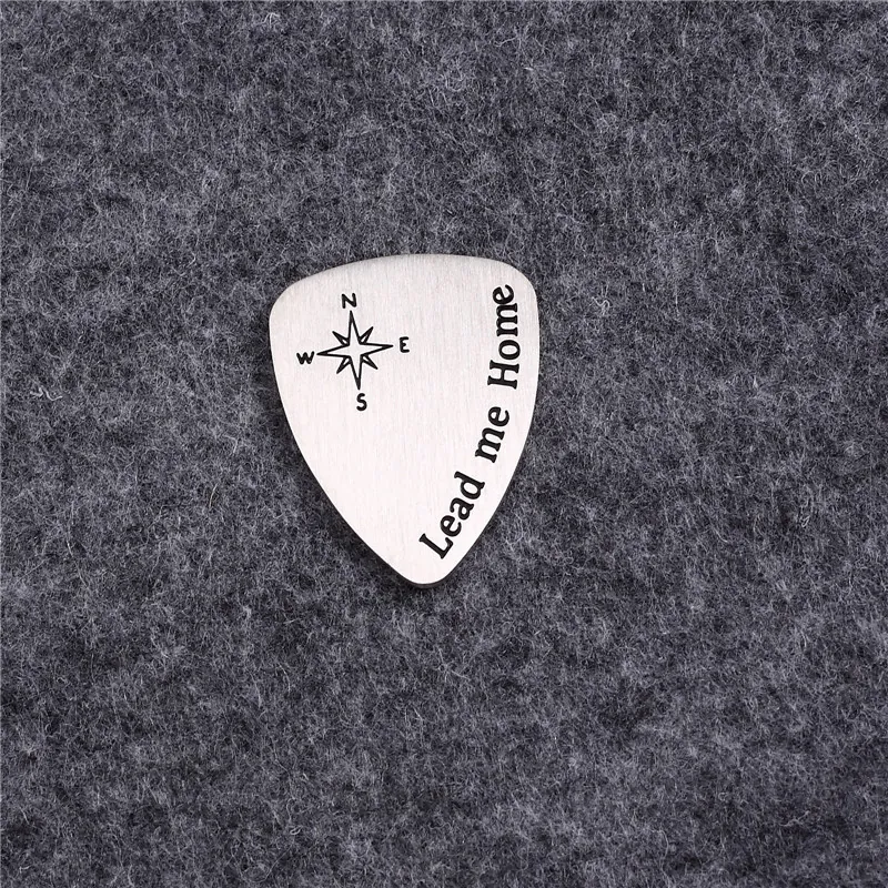 Lead Me Home Edelstahl Gitarren Plektrum Kompass Anhänger Geschenk Für Musiker Gebürstetes Metall Schmuck Zubehör