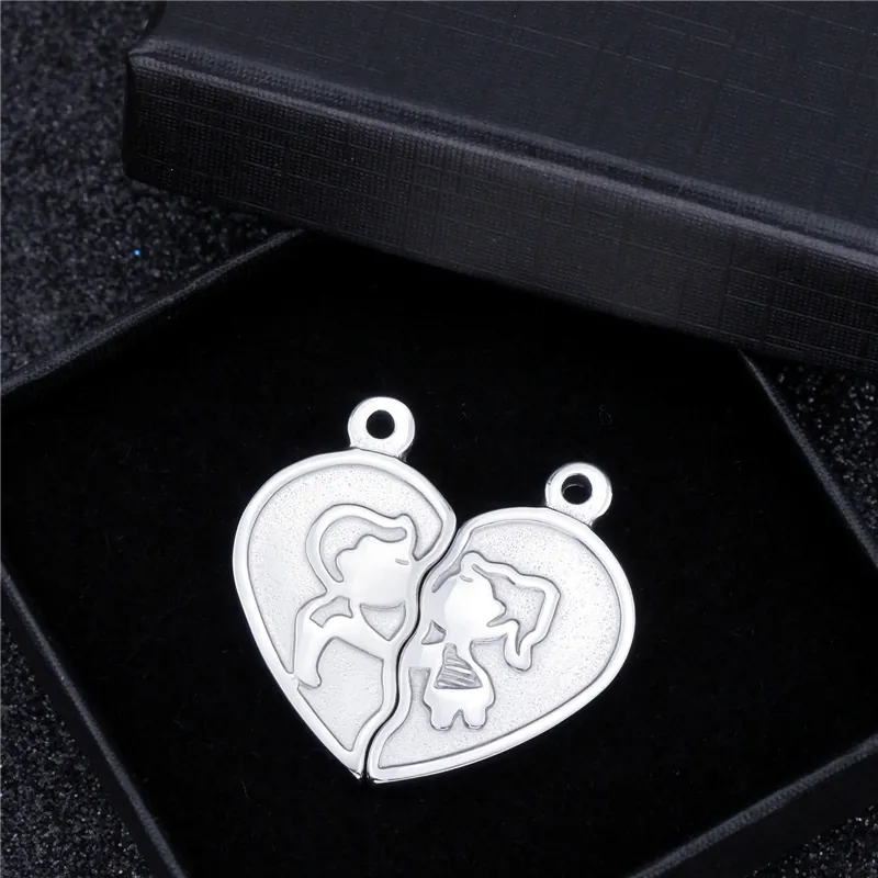 Colgante de Pareja Corazón de Rompecabezas de Acero Inoxidable Espejo Silueta Romántica Joyería para Amantes Sin Cadena
