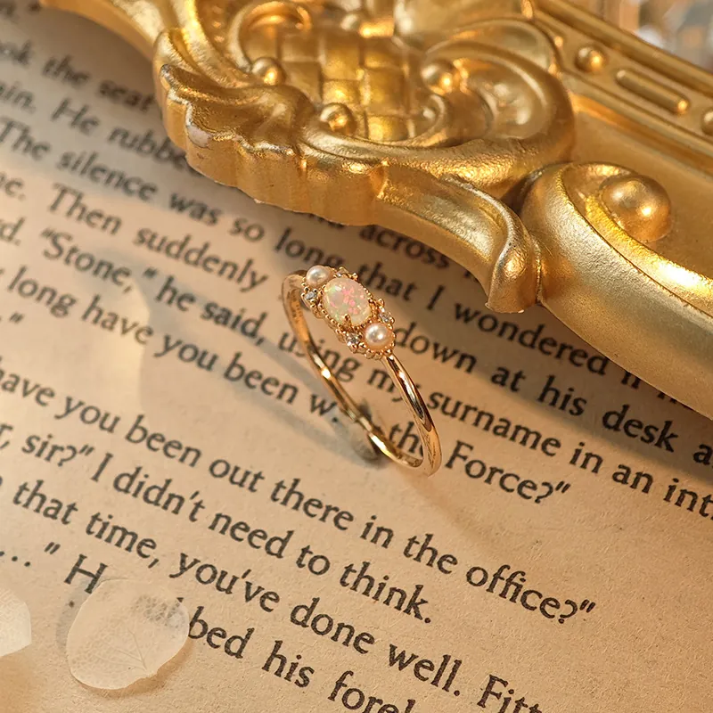 Vintage Ring aus 925 Sterlingsilber 14K Vergoldet Mit Natürlichem Afrikanischem Opal Und Süßwasserperle Eleganter Schmuck Für Damen
