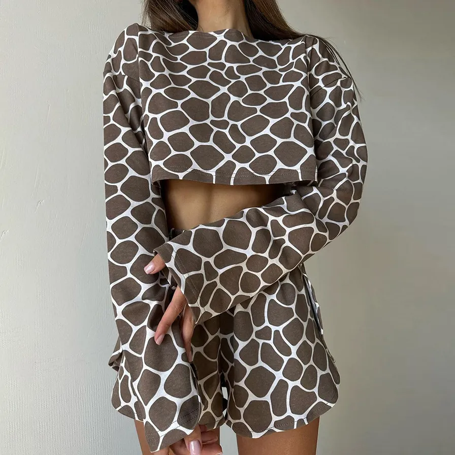 Γυναικείο Giraffe Print Loungewear Συνδυασμός Στρογγυλή Λαιμόκοψη Crop Μακρύ Μανίκι Top Και Ελαστική Μέση Shorts Casual Home Service