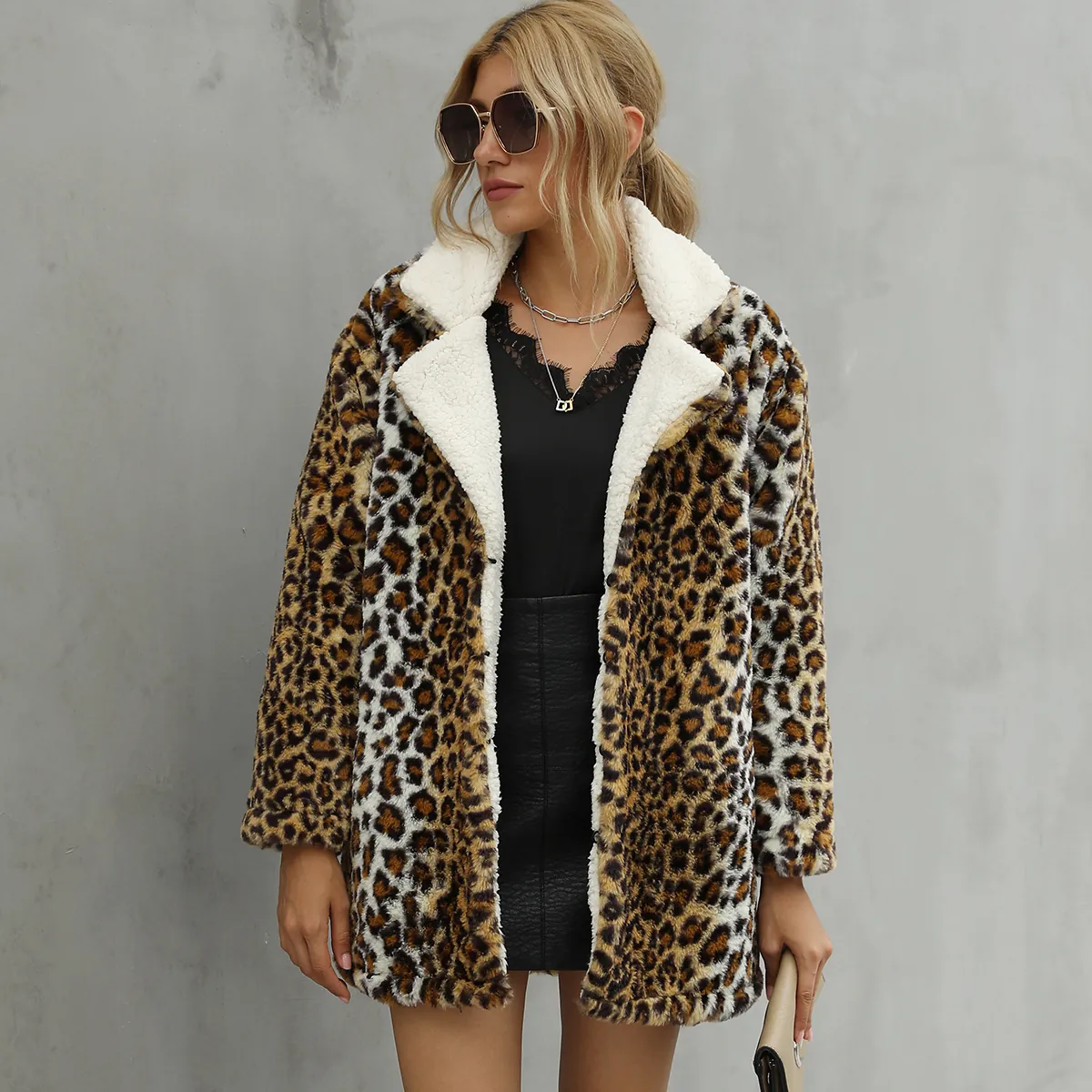 Women's Fashion Leopard Print Faux Fur Coat Winter Warm Contrast White Lamb Wool Lapel Mid-Length Commuter Outerwear Jacket