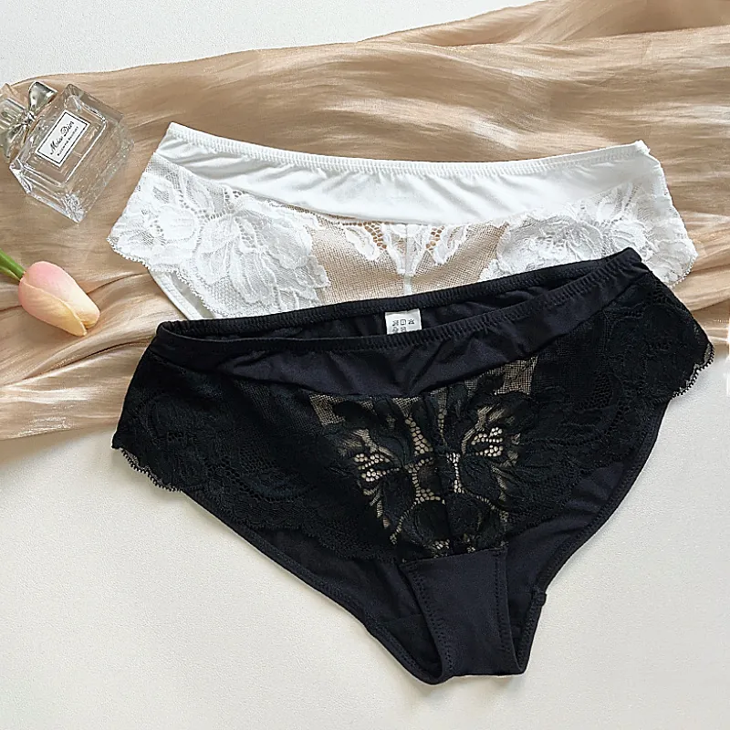 Culottes en Dentelle Sexy pour Femmes Respirantes en Polyamide Broderie Florale Slips Taille Basse avec Décoration de Nœud et Entrejambe en Coton