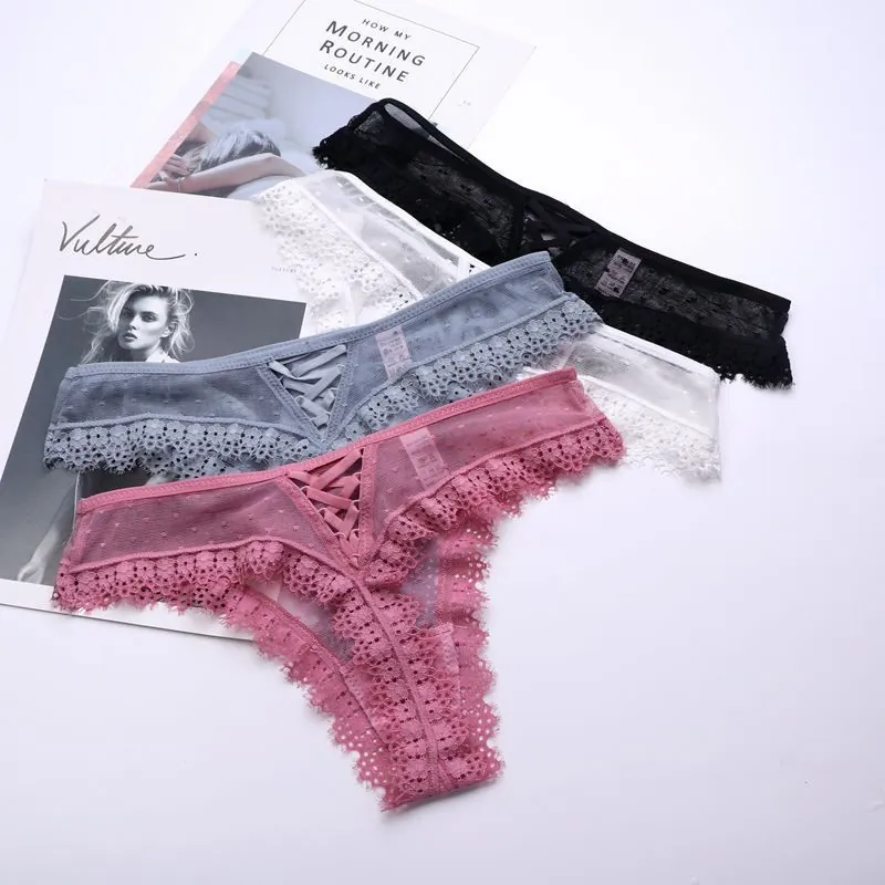 String Sexy en Dentelle pour Femmes Mesh à Pois Taille Basse Ajouré G-String Respirant Slips à Lanières Lingerie pour Femme