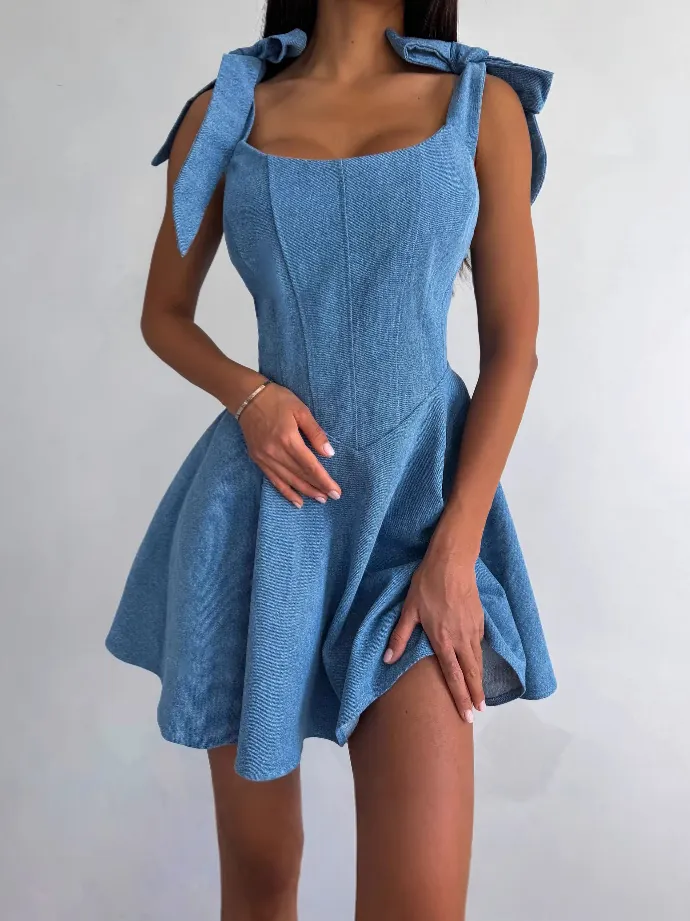 Vrouwen Sexy Denim Stijl Jurk Strikband Bandjes Corsettaille A-Lijn Vierkante Hals Streetwear Mouwloos Blauw Modieuze Jurk