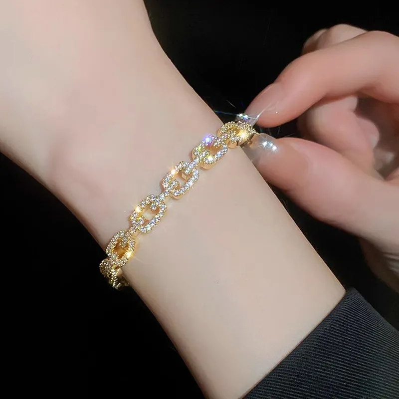 Minimalist O-Chain Link Bangle Bracelet Copper Micro Inlaid Zircon Open Cuff Geometric Hollow Jewelry For Women Gold Plated