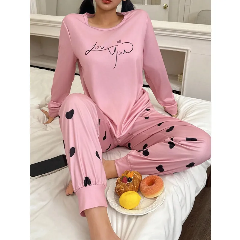 Ensemble de Pyjama Rose Douce pour Femmes Imprimé Cœur Lettres Top And Bottom Décontracté Respirant Vêtements de Nuit pour Femmes