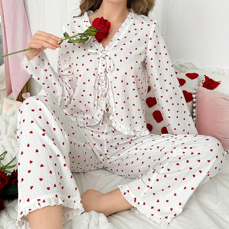 Pigiama da Donna Casual in Misto Cotone con Stampa a Cuori e Scollo a V Volant Top a Maniche Lunghe e Pantaloni Dolce Notte