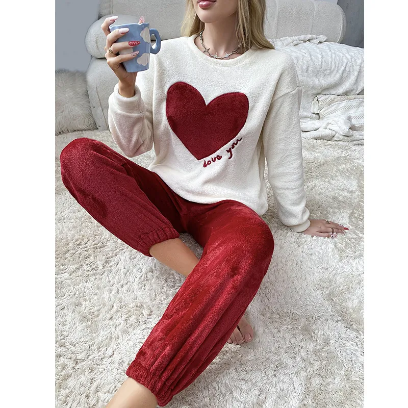 Women's Sweet Coral Velvet Pyjama Set Thick Warm Heart Print Top And Bottom Autumn Winter Home Fleece Loungewear