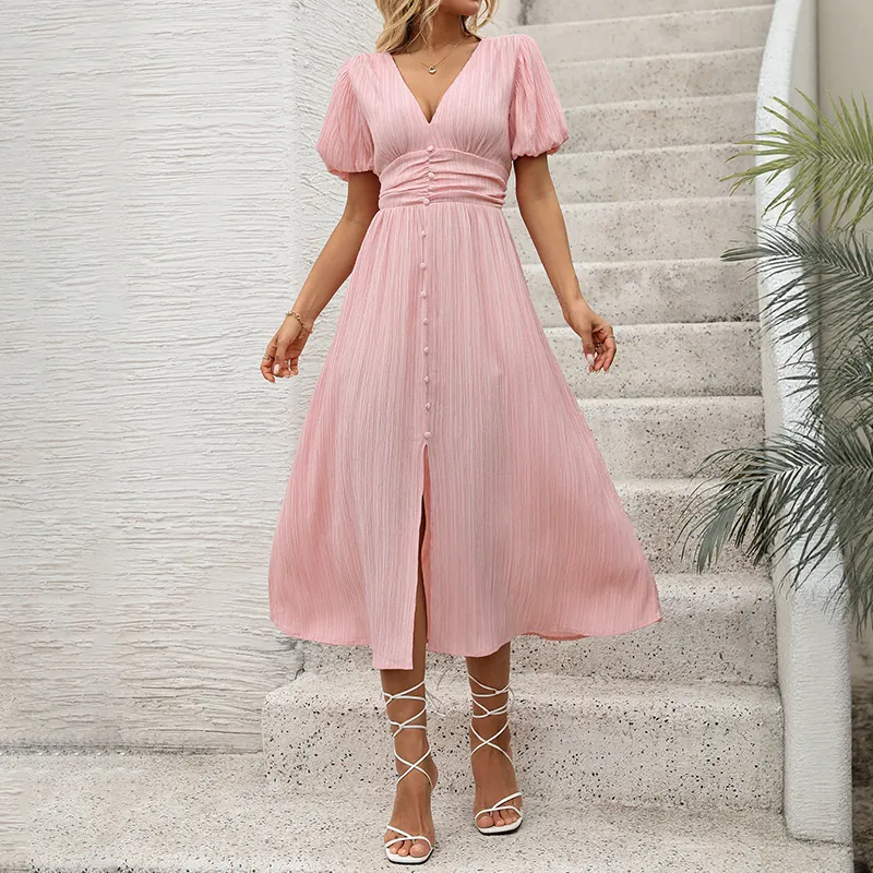 Robe Midi d'Été pour Femmes Col en V Manches Bouffantes Taille Haute Smockée Fente Boutons Devant Rose Viscose Polyamide