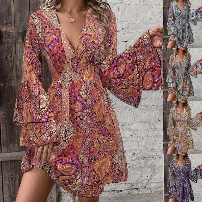 Women's Retro Bohemian Paisley Print V-Neck Long Flare Sleeve Midi Dress Vintage Style Vacation Party A-Line Pullover Dress