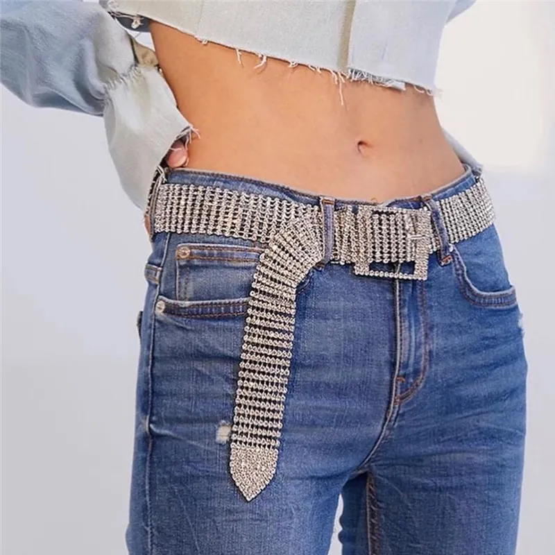 Ceinture Luxueuse en Strass pour Femmes Alliage Brillant Ceinture de Taille en Diamant Complet Avec Boucle Carrée Accessoires de Bijoux de Fête