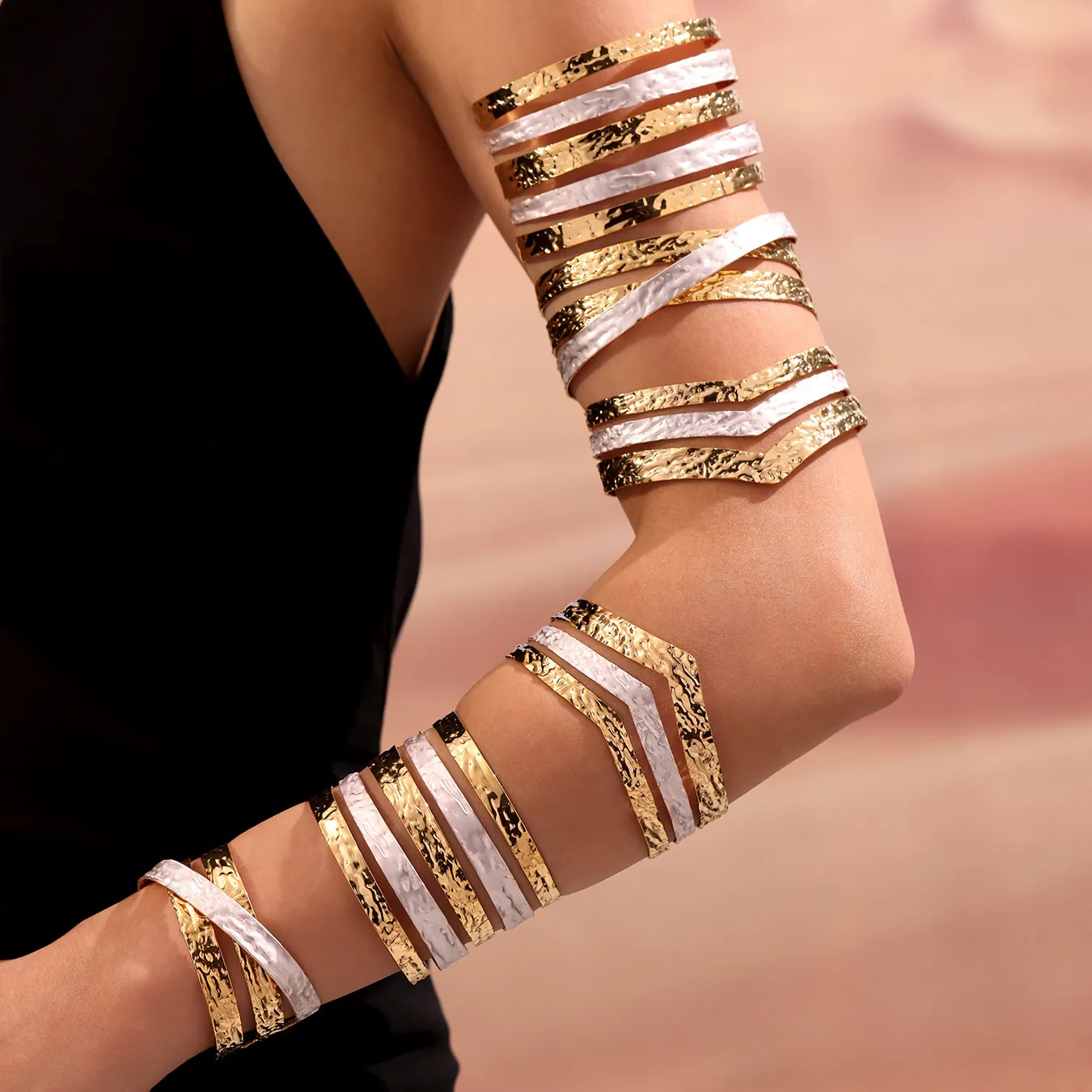 Luxury Stainless Steel Hammered Bangle For Women 18K Gold Plated Multilayer Cross Cuff Bracelet Bohemian Hollow Out Bangle Jewelry