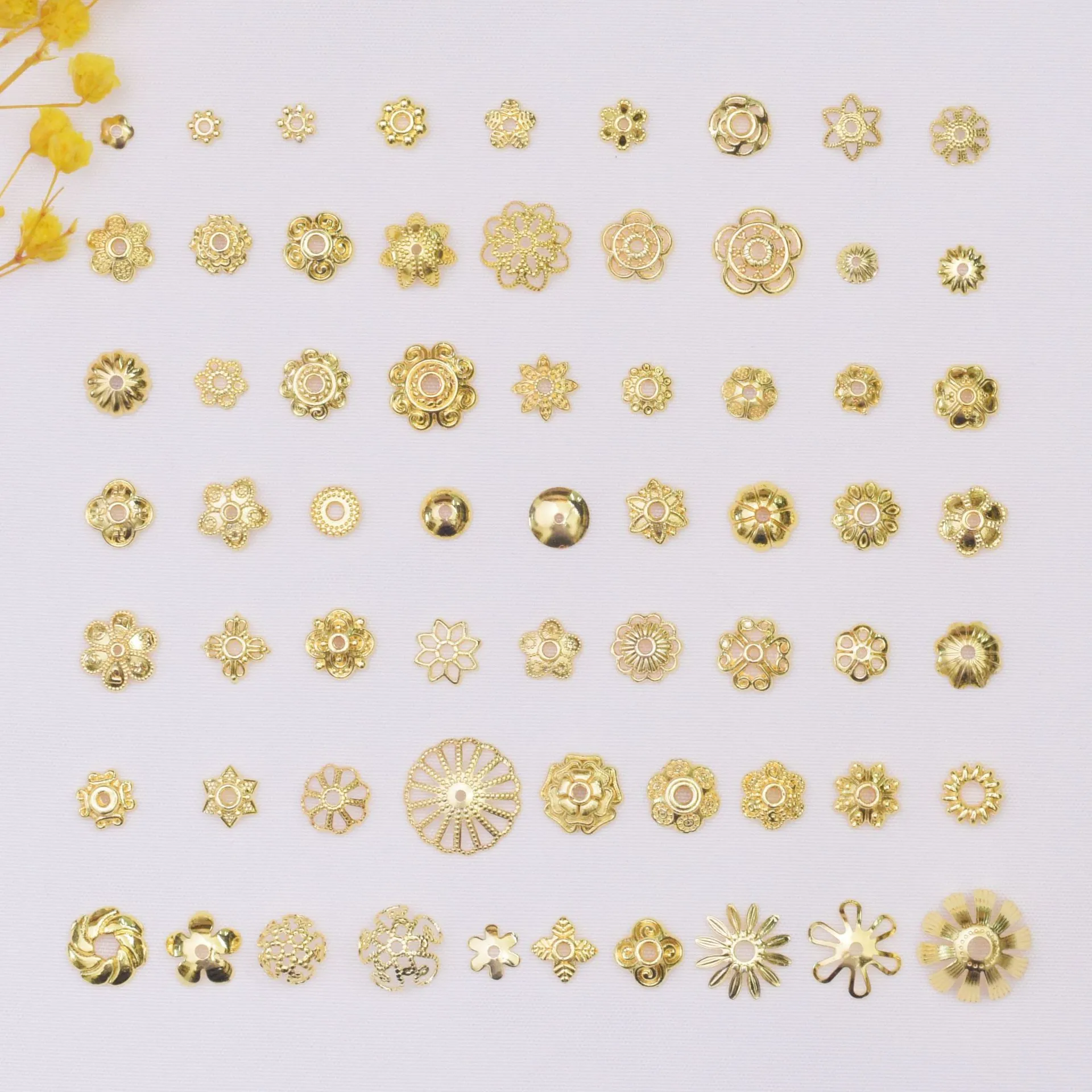 Brass Flower Bead Caps Hollow Floral Spacer Beads For DIY Jewelry Making Gold Plated Metal Spacers Jewelry Findings Supplies