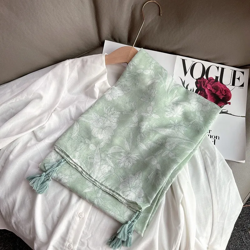 Women Light Green Floral Scarf Bali Yarn Tassel Shawl Soft Sunscreen Pashmina Summer Beach Travel Wrap Accessories