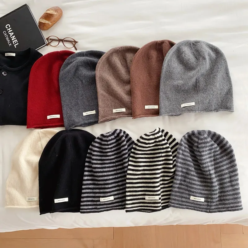 Berretto in Maglia Slouchy da Donna Lana Bordo Arrotolato Caldo Inverno Cuffia a Righe Tinta Unita Accessorio Copricapo alla Moda