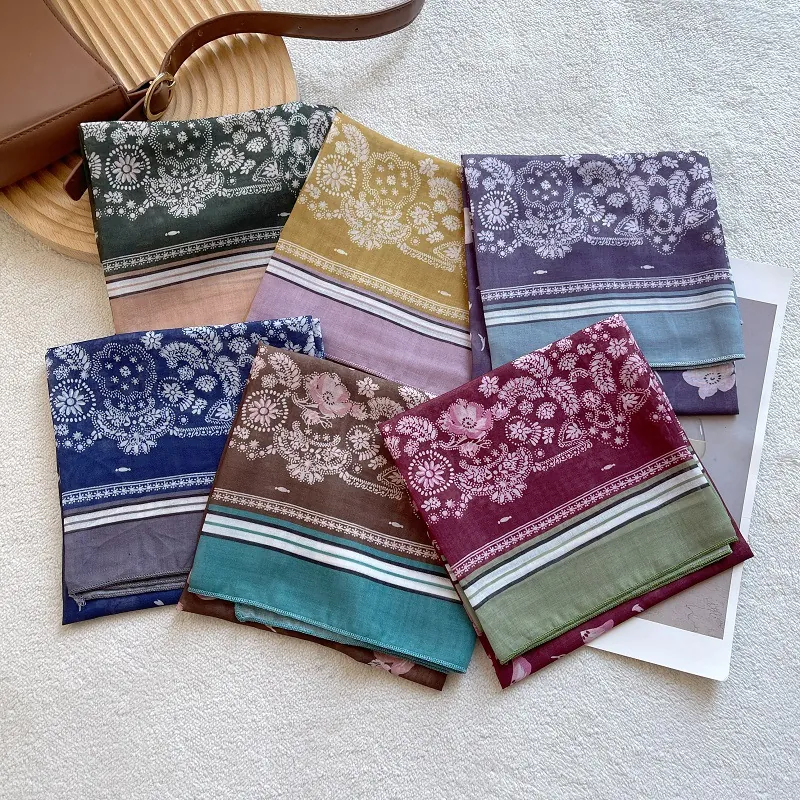 Women Vintage Paisley Floral Square Scarf Cotton Blend Neck Wrap Lightweight Artistic Neck Scarf For Spring Autumn Daily