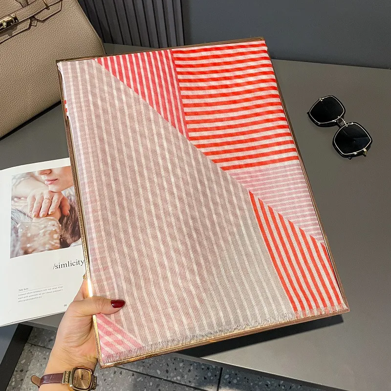 Women's Lightweight Voile Print Scarf Geometric Stripe Sunscreen Shawl With Tassels Retro Fashion Wrap For Travel Daily