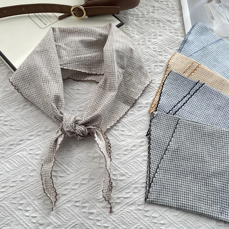 Women Vintage Cotton Plaid Triangle Scarf With Scalloped Edges Breathable Sun Protection Bandana Neck Scarf Daily Accessory