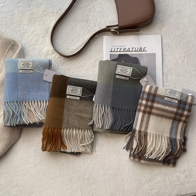 Écharpe Classique en Cachemire à Plaid avec Glands pour Femmes Hiver Doux Chaud Châle Épais à Carreaux Mode Écharpe Polyvalente