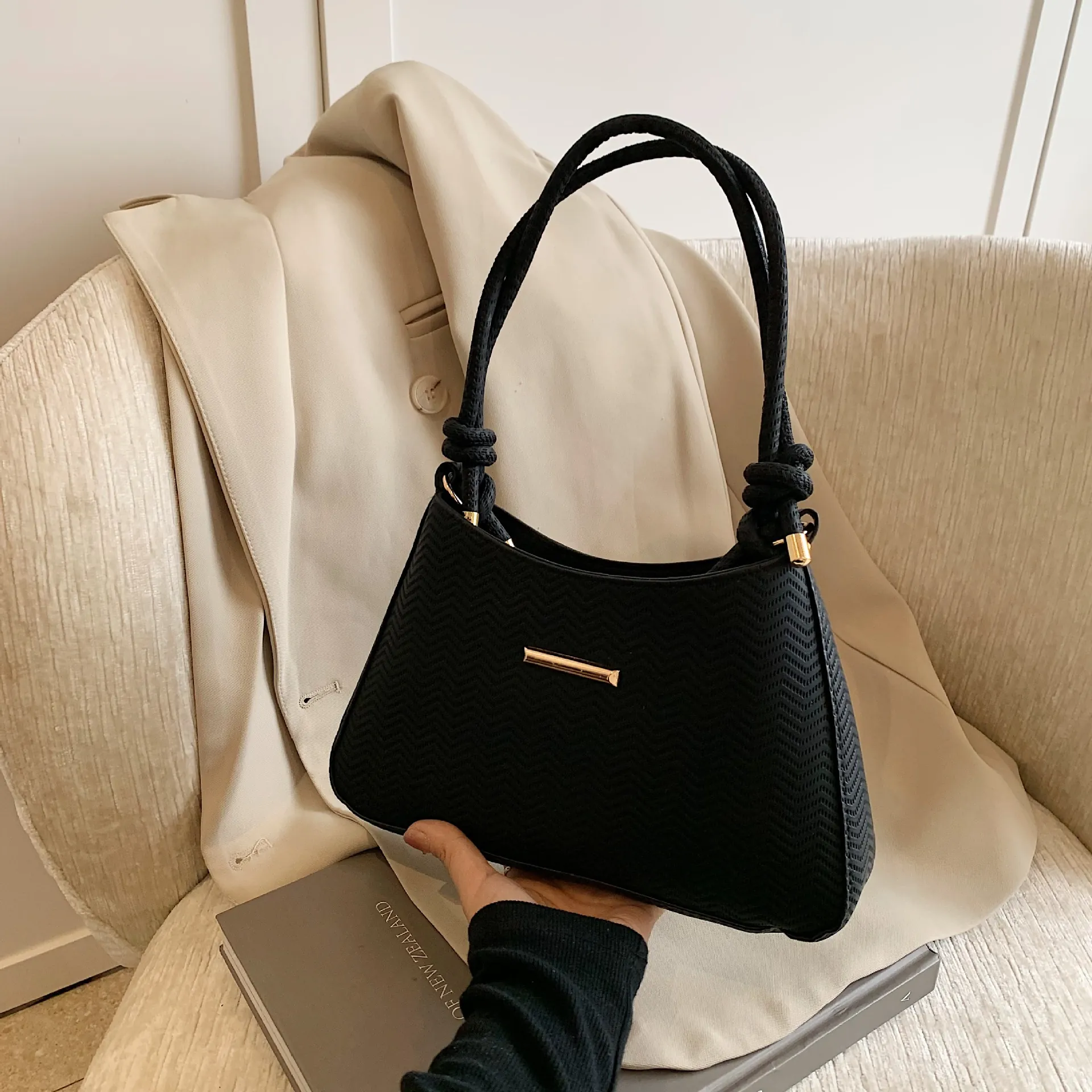 Chevron Pattern PU Leather Underarm Bag For Women Minimalist Style Small Square Shoulder Bag With Knotted Handle Gold Metal