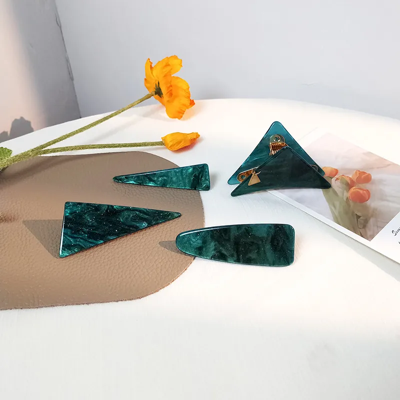 Koreanische Dunkelgrüne Marmor Celluloseacetat Dreieck Haarklammer Geometrische Einfache Retro Haarschmuck Für Damen Styling