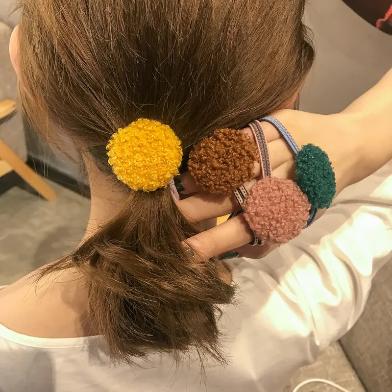 Damen Koreanischer Stil Plüschball Schleife Haargummi Elastisches Flauschiges Haarband Winter Süßes Scrunchie Einfacher Mode Haarschmuck