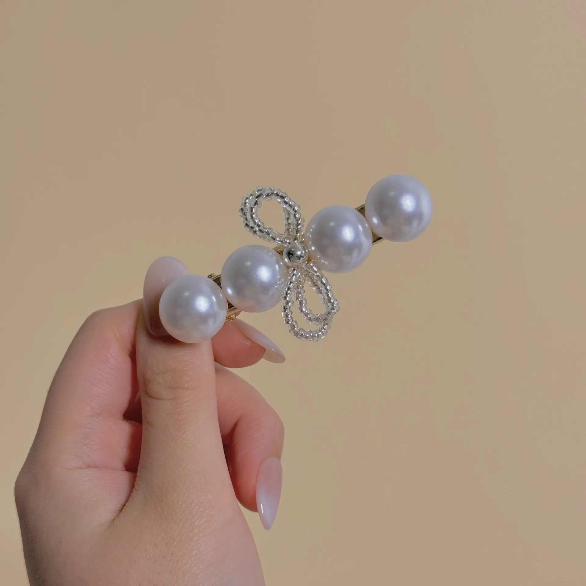 Korean Style Elegant Faux Artificial Pearl Hair Clip With Beaded Bow Gold Alloy Hairpin For Women Daily Party Hair Accessories