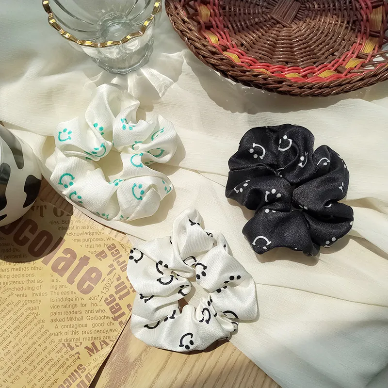 French Style Satin Hair Scrunchie With Smiley Face Pattern Elegant Elastic Ponytail Holder For Women Fashion Hair Accessories