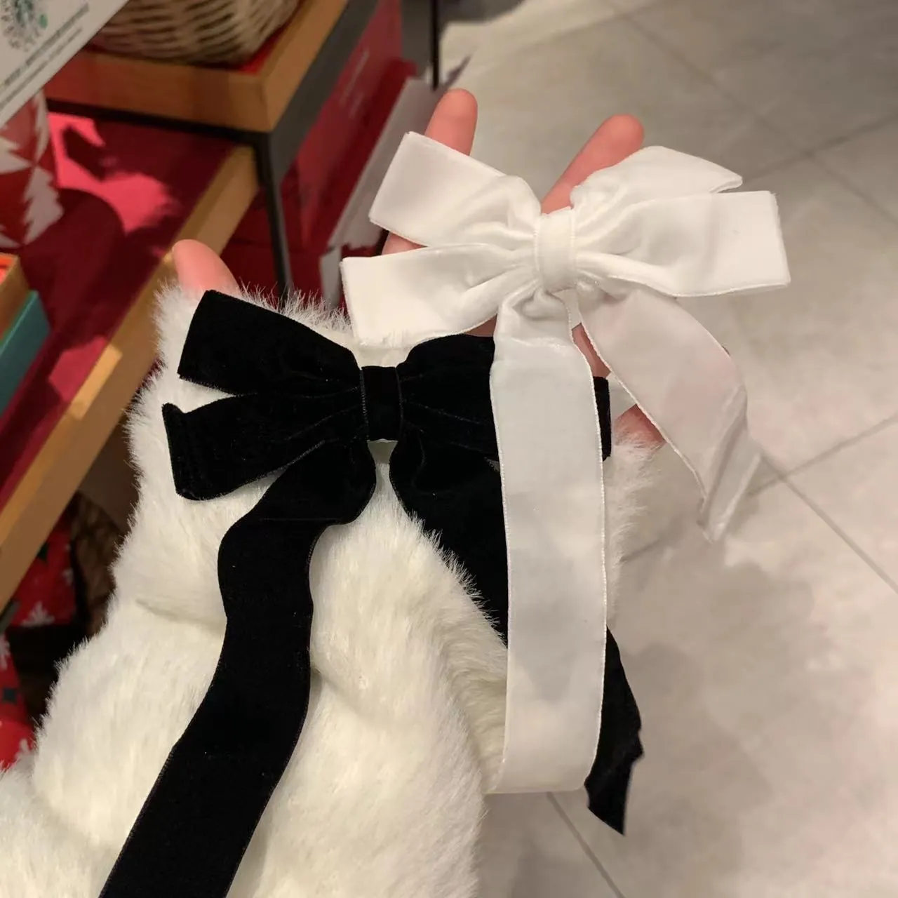 Pinces à Cheveux en Velours avec Nœud pour Femmes Filles Élégantes Barrettes à Long Ruban Doux Accessoires de Coiffure Style Coréen