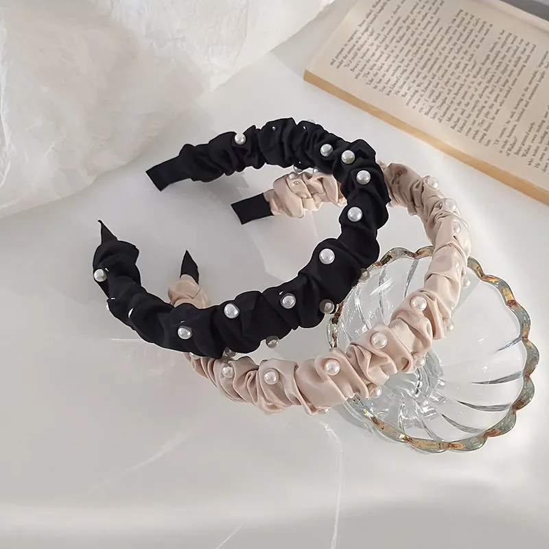 Serre-tête en Satin Plissé pour Femmes Style Coréen Avec Fausse Künstliche Perle Décorative Froncé Bandeau Élégant Accessoires de Coiffure pour Mariage Fête
