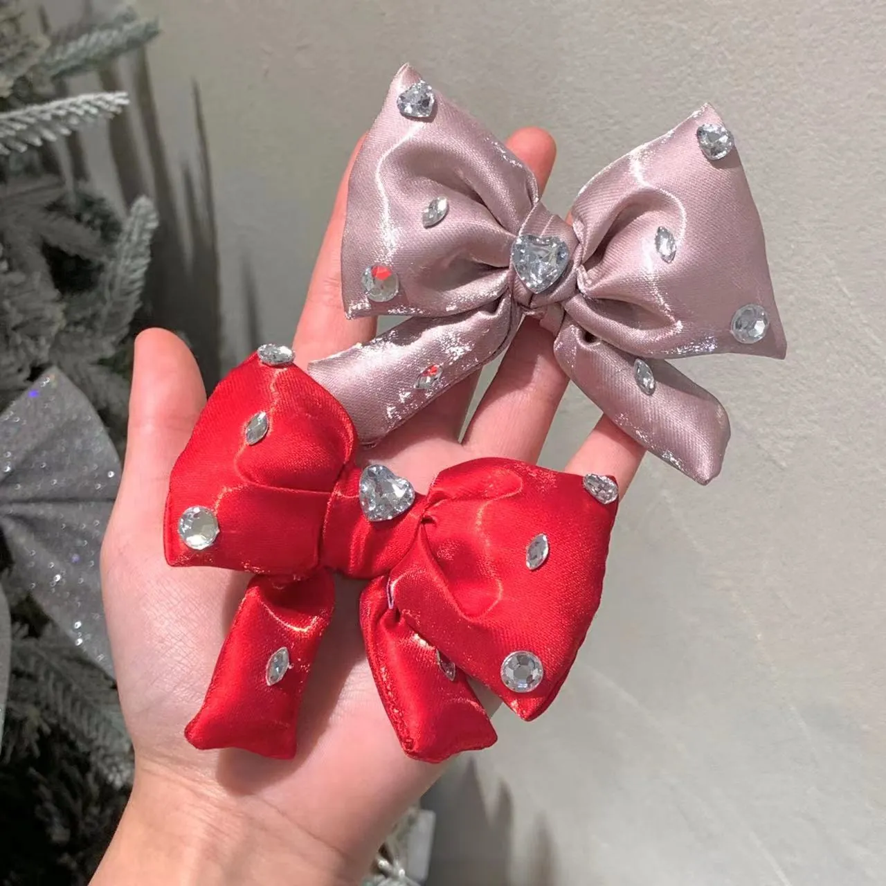Dolce Fermaglio per Capelli con Fiocco in Raso e Strass a Cuore Elegante Fiocco a Becco d'Anatra per Donna Ragazza Accessori per Capelli
